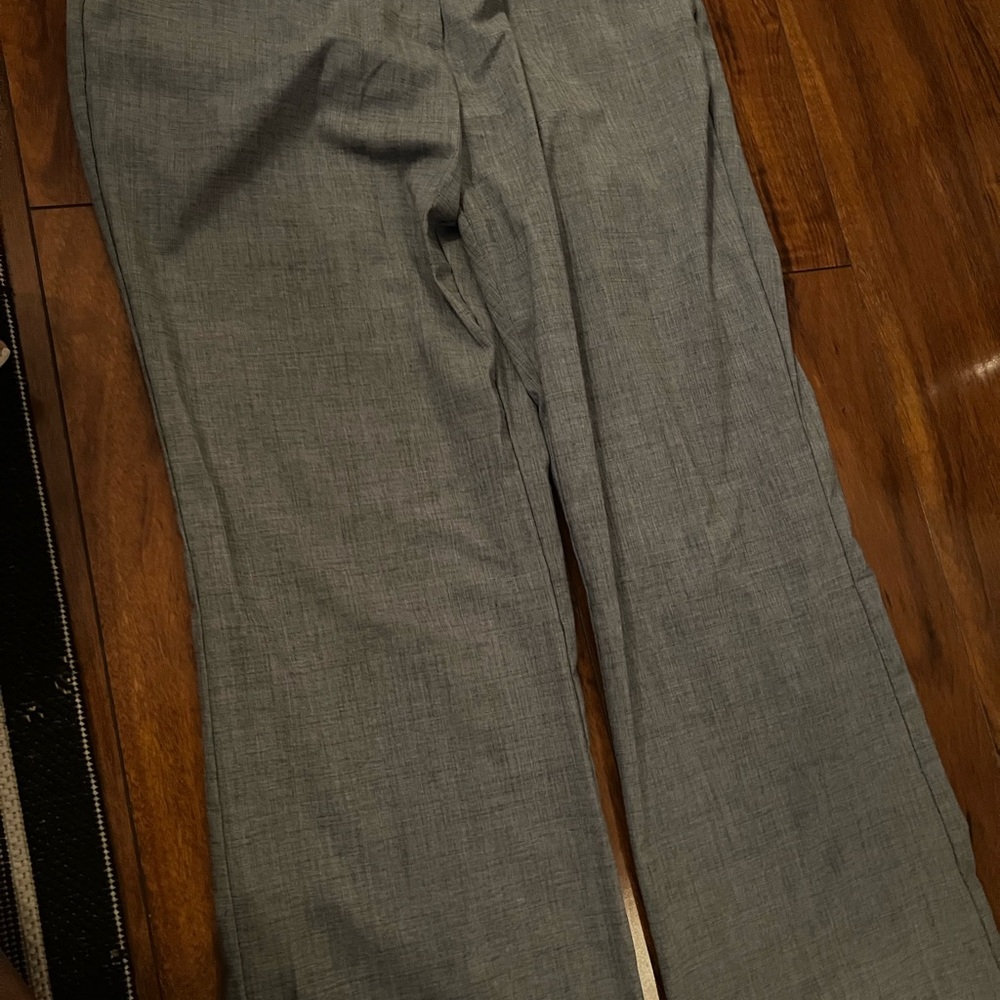 New York & Company Gray Women's Pants